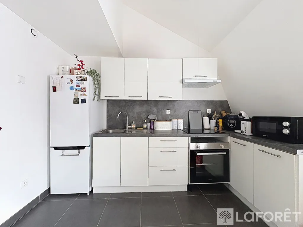 Köök - Duplex Apartment with Fireplace in Estaires Centre