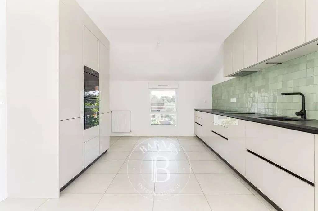 Cuisine - Appartement Contemporain avec Terrasse à Toulouse