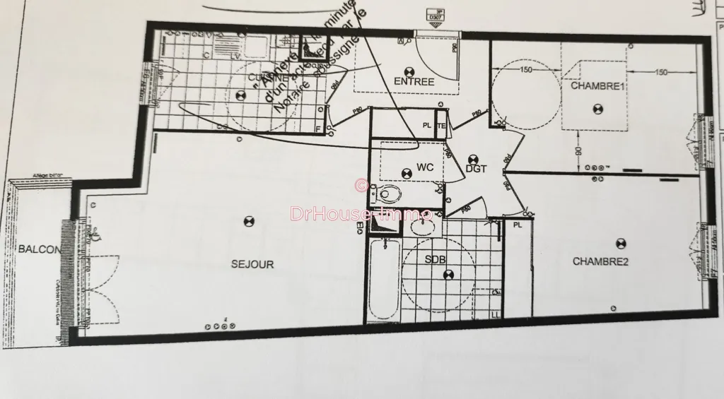 Planimetria - 3-Bed Flat with Balcony in Secure Residence