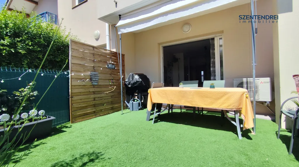 Terrasse - Appartement 3 Pièces avec Jardins à Lunel Nord
