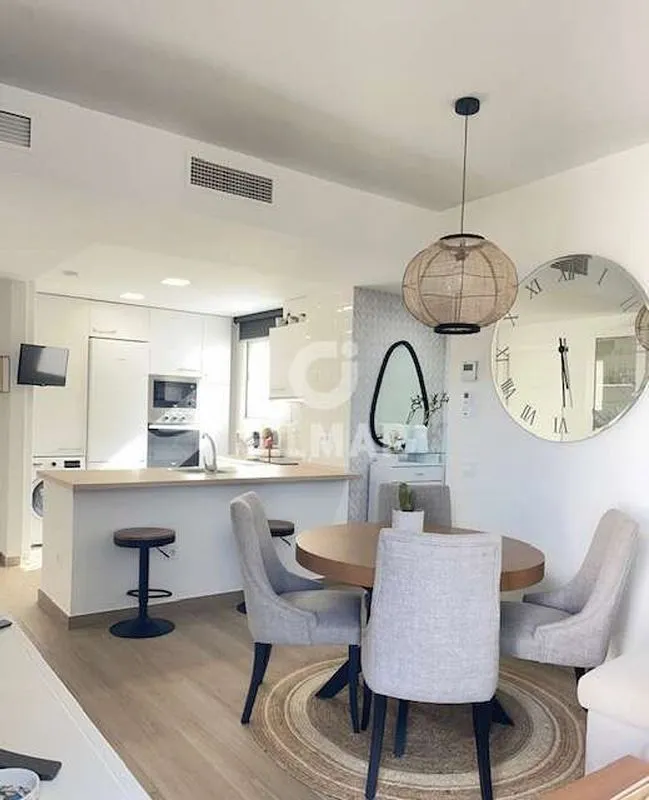 Salle à manger - Apartment with Pool and Terrace in Costa Ballena