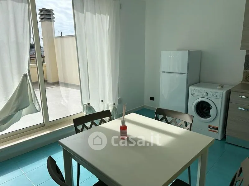 Söögituba - Exclusive Penthouse with Balcony in Turi Centre