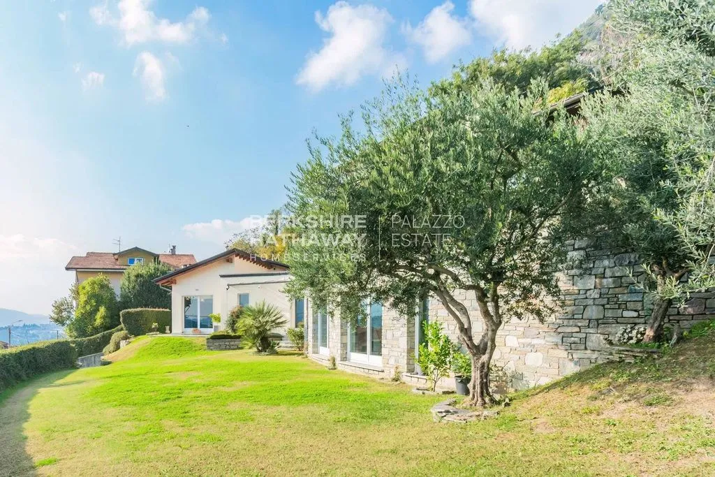 Aed - Luxury Villa with Lake Views in Cernobbio