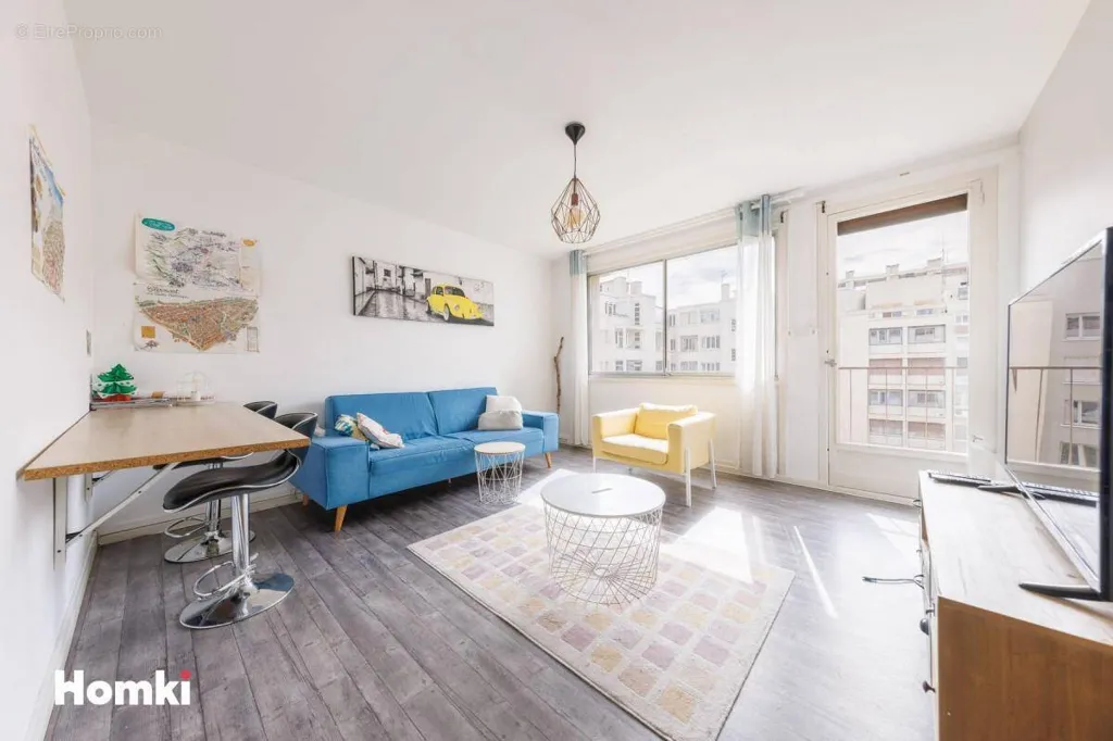 Elutuba - Spacious Apartment with Parking in Clermont-Ferrand Centre