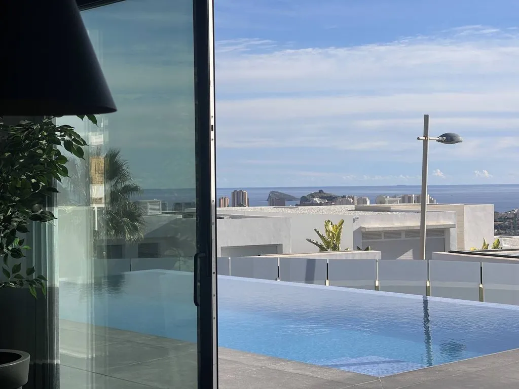 Piscine - Luxury Villa with Sea View in Finestrat