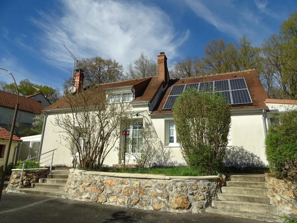 Extérieur - Maison Individuelle avec Grand Jardin à la Campagne