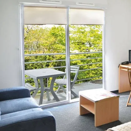 Chambres - Appartement Duplex avec Balcon à Treillières