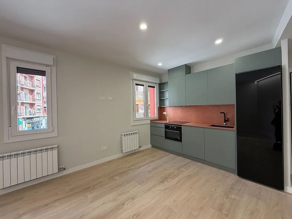 Cucina - Modernised Apartment with Balcony in Logroño