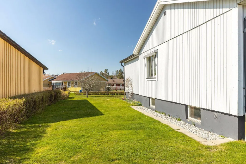 Jardin - Terraced Villa with Garden in Värsås