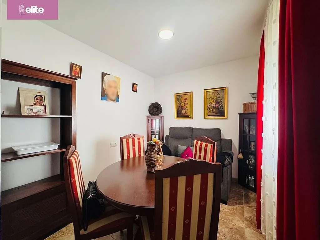 Sala da pranzo - Modern Flat with Balcony in Jerez