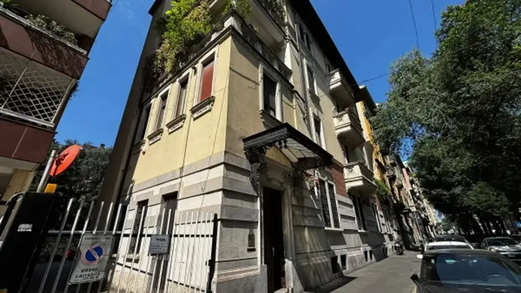 Välivaade - Rustic-Style Flat with Double Exposure in Milan