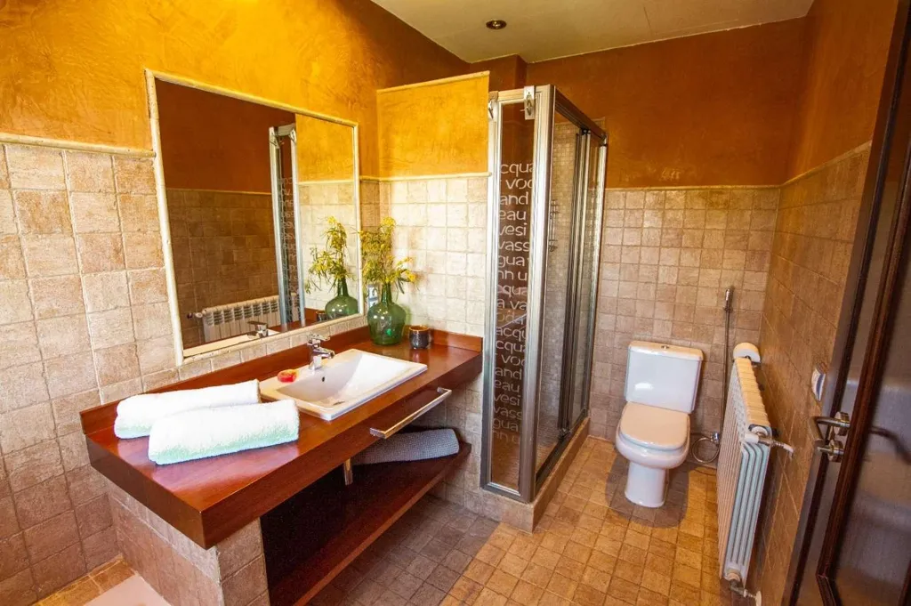 Salles de bain - Corner Villa with Pool in Badia Blava
