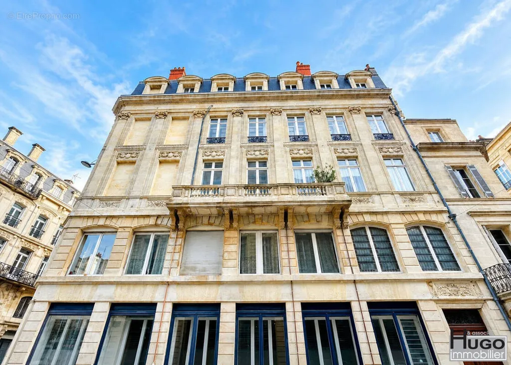 Esterno - Haussmannian Apartment with Tram Access in Bordeaux