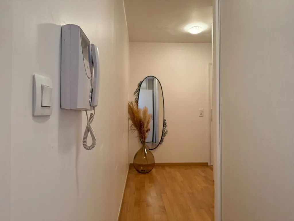 hallway_entrance
