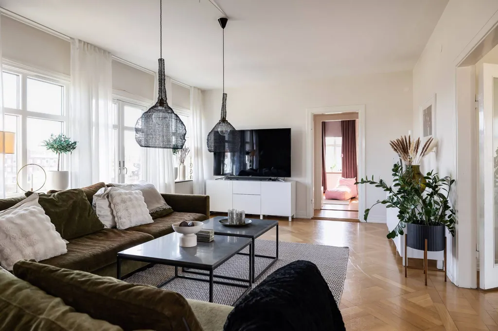 Maison 10 pièces à Kumla kommun