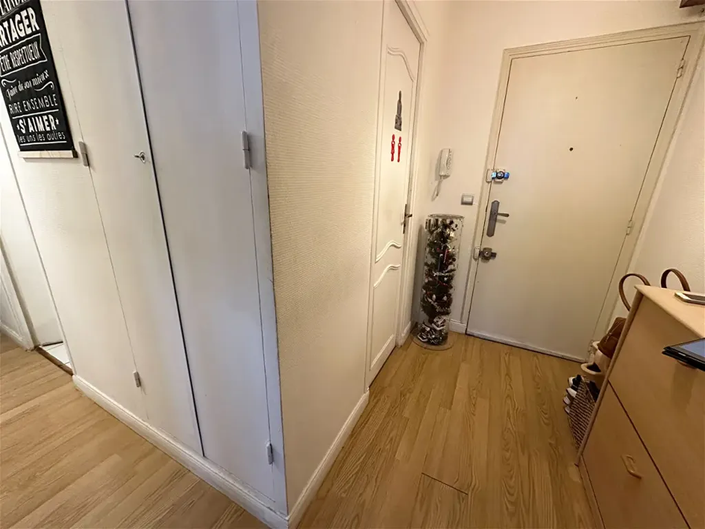 Appartement 4 pièces à Luce