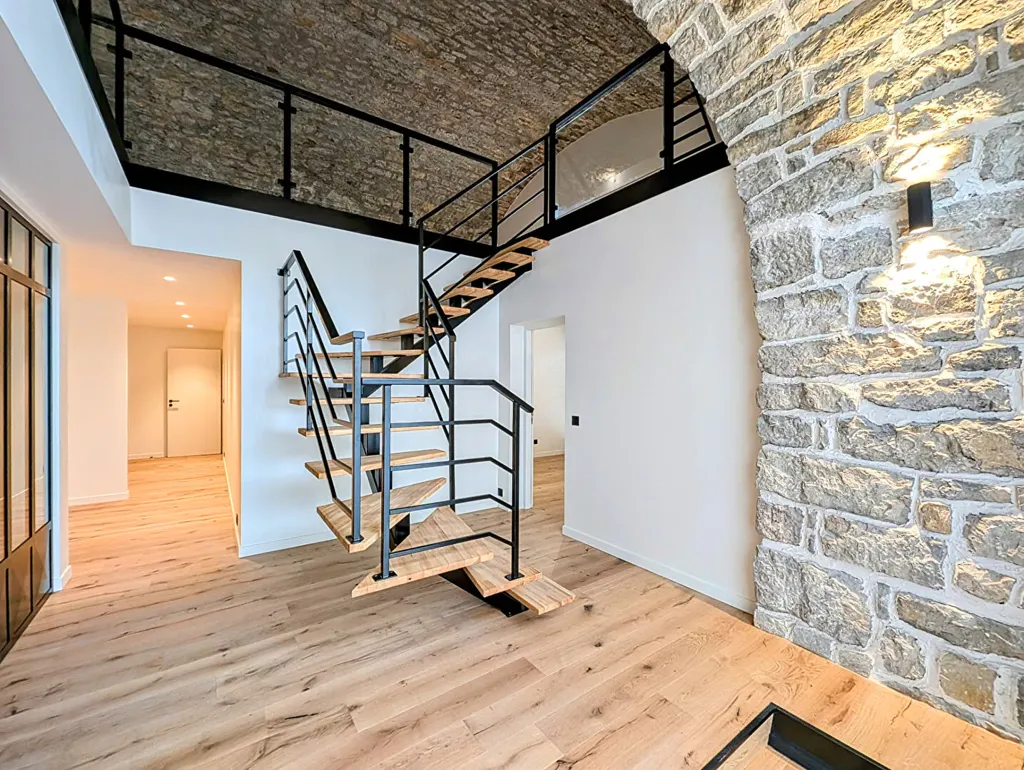 Stanze - Contemporary Loft with Balcony in Aix-les-Bains