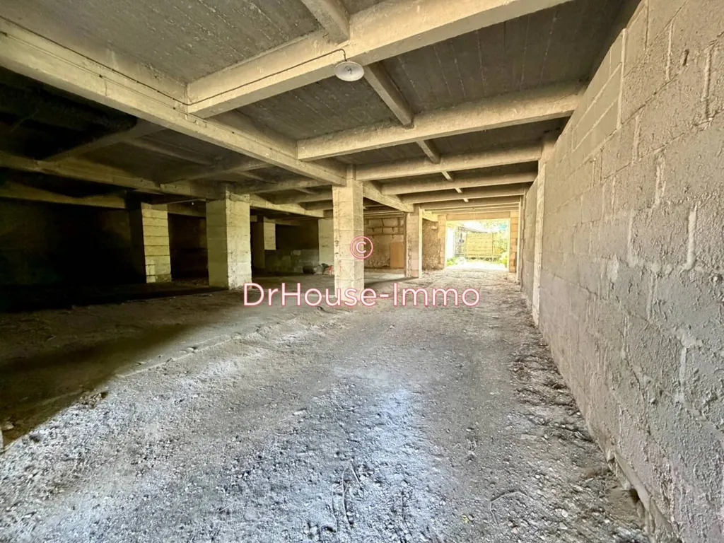 Garaaž - Commercial Space with High Ceiling in Ribérac