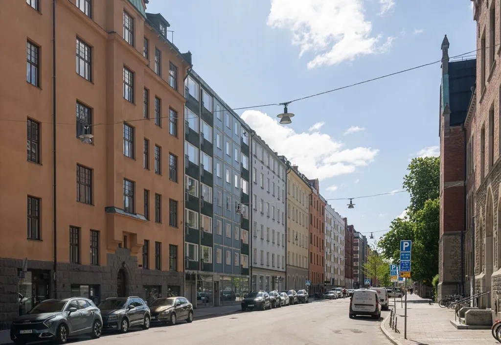 Välivaade - Modern 4th Floor Flat with Balconies in Södermalm