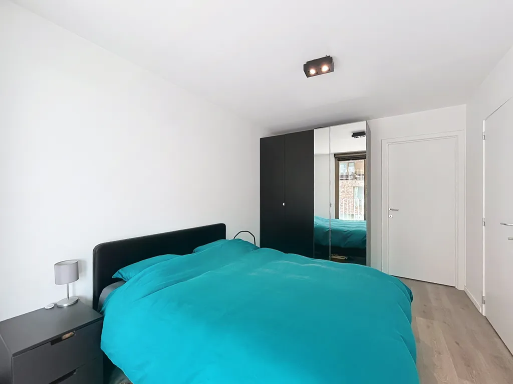 Chambres - Appartement Moderne avec Terrasse près de la Gare de Bruges