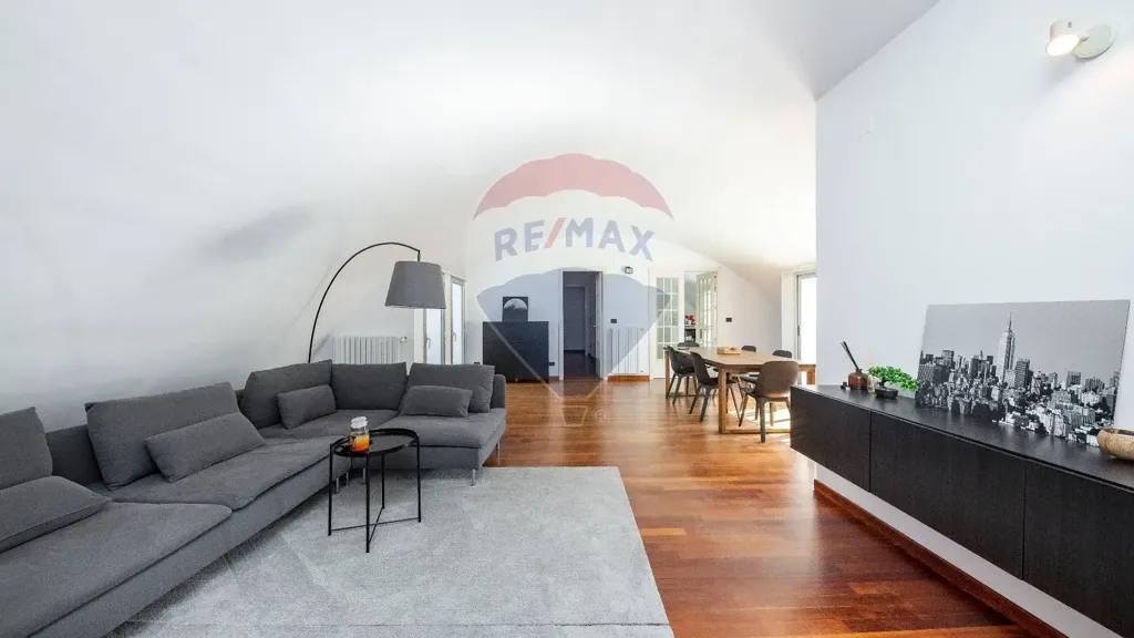 Séjour - Mansard Apartment in Historic Building, Enna
