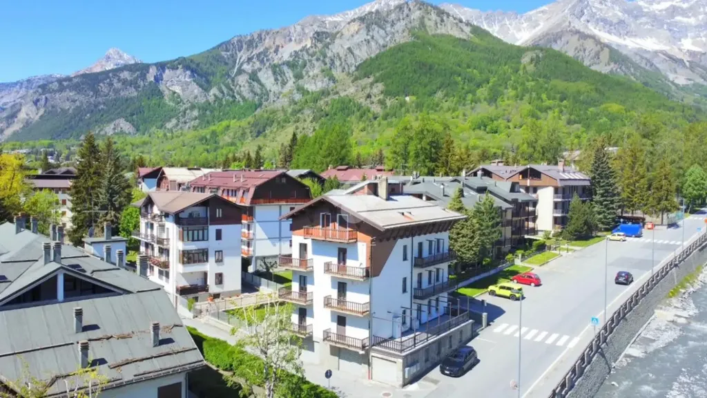 Vista aerea - Apartment with Panoramic Balconies in Bardonecchia