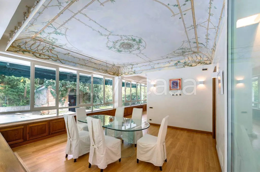 Salle à manger - Villa with Pool in Moncalieri