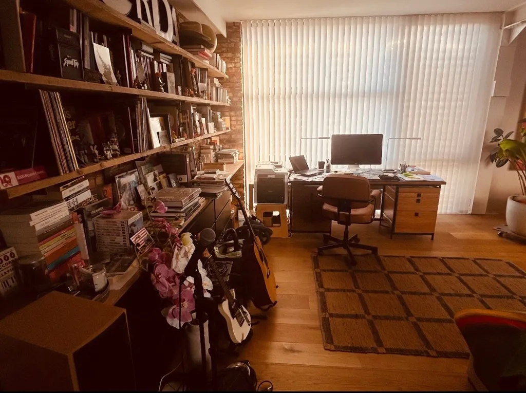 Kabinet - Income Property with Terrace in Brussels