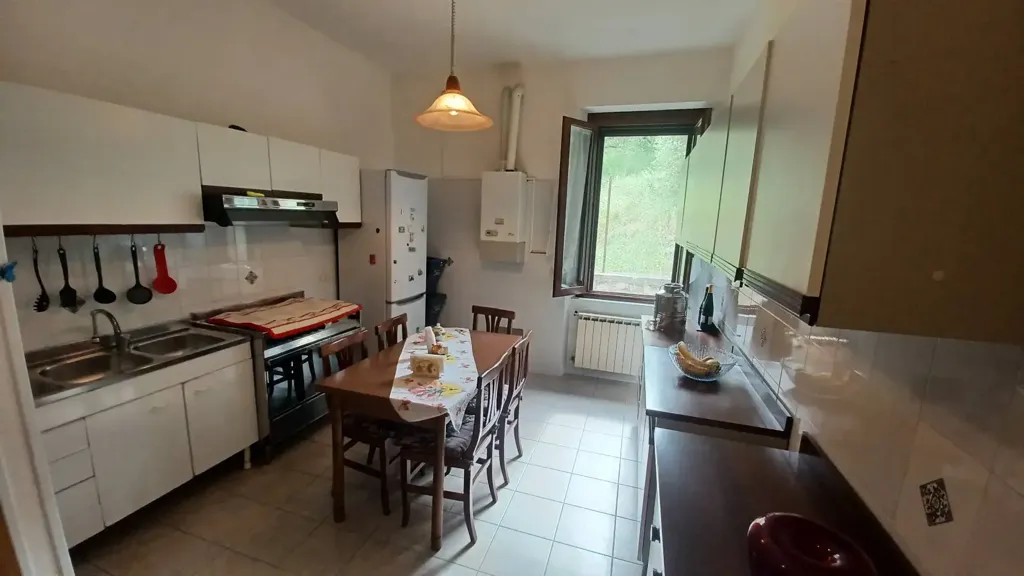 Cuisine - Fully Renovated Apartment in Vallecorsa
