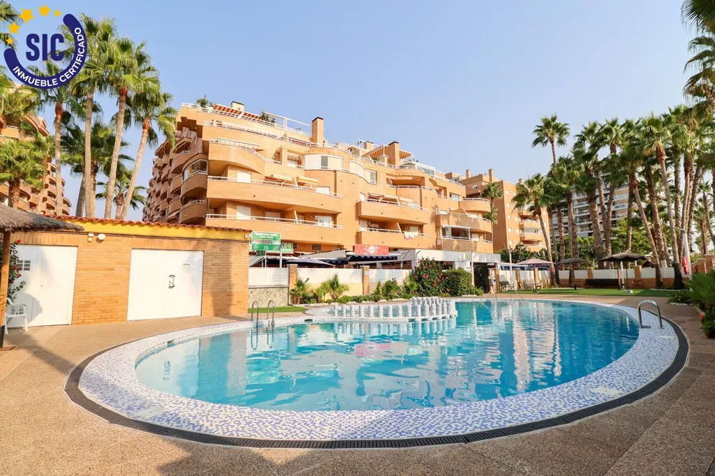 Bassein - Beachfront Apartment with Sea View in Marina D'Or