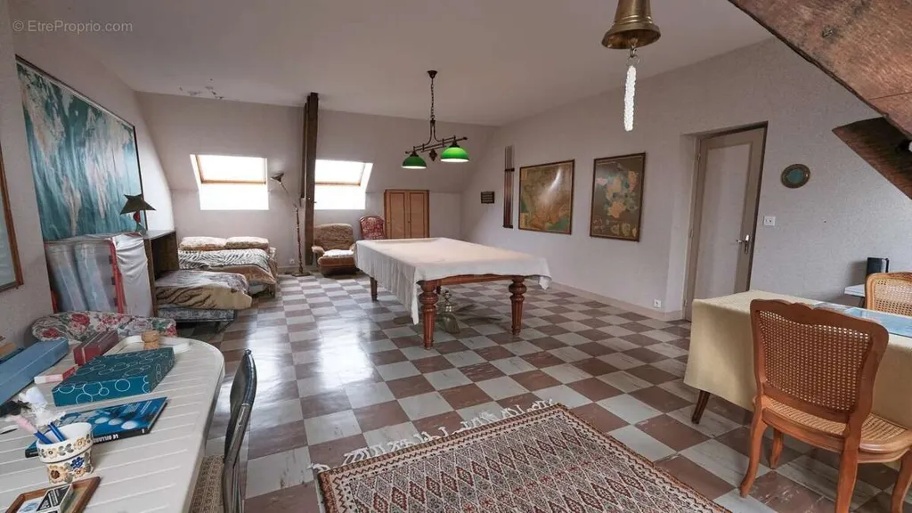 Söögituba - Large Semi-Detached House with Garden in Onlay