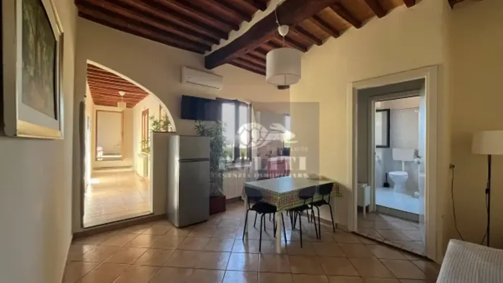 Salle à manger - Rustic-Style Flat with Terrace in Fucecchio
