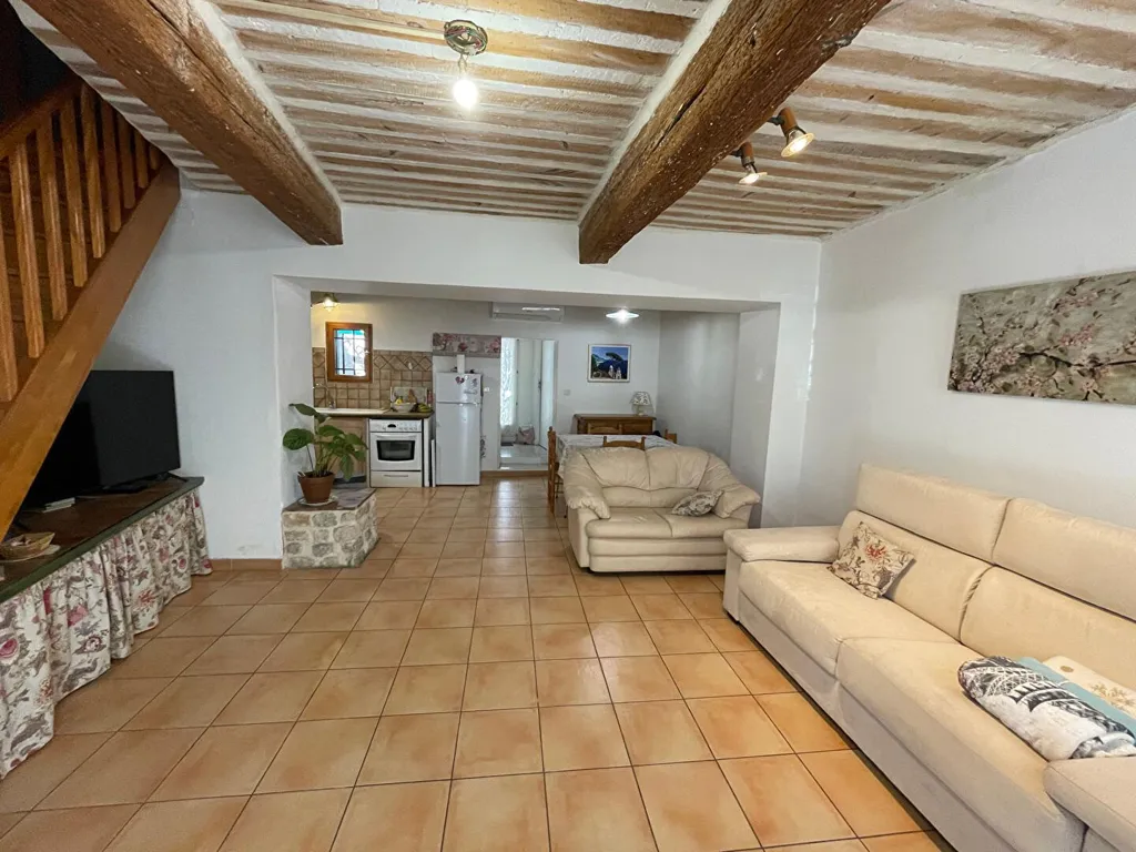 Séjour - Maison de Village avec Terrasse à Molleges