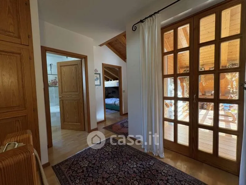 Esik - Restored Villa with Garden in Caldonazzo Centre