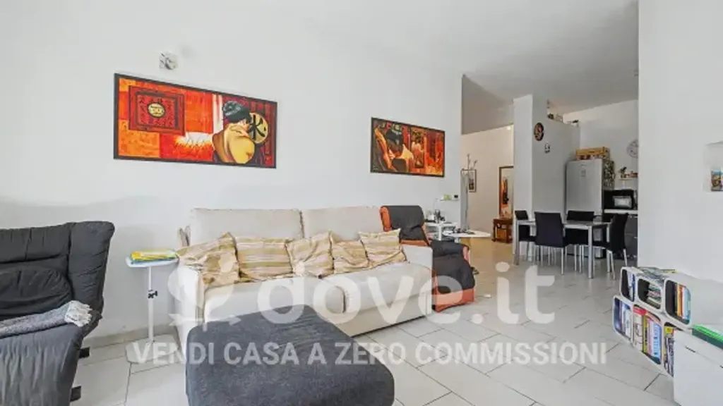 Elutuba - Triplex with Balcony in Ostia, Rome