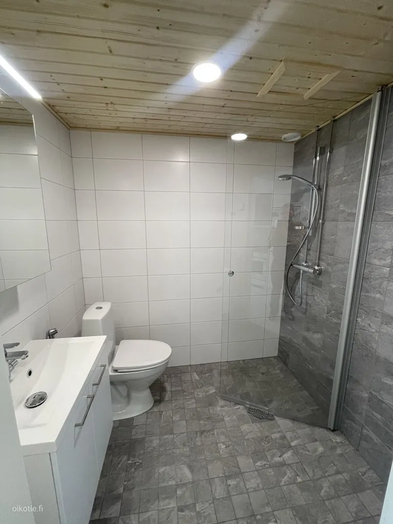 Badezimmer - Modern Flat with Terrace in Lamminrahka, Kangasala