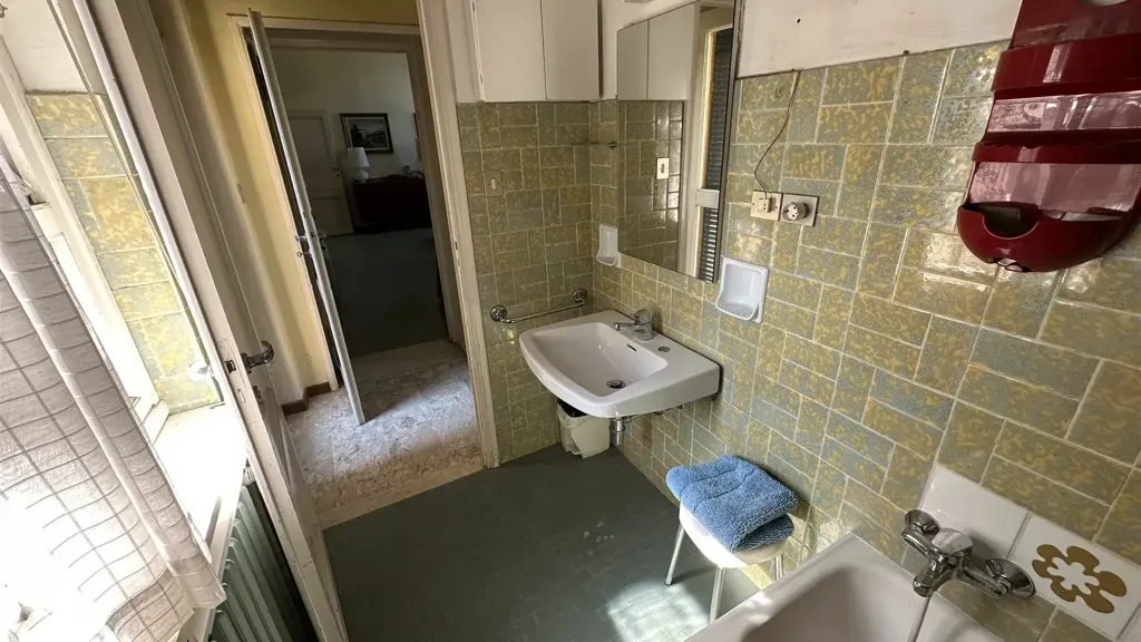 Salles de bain - Characterful Villa with Garden in Impruneta