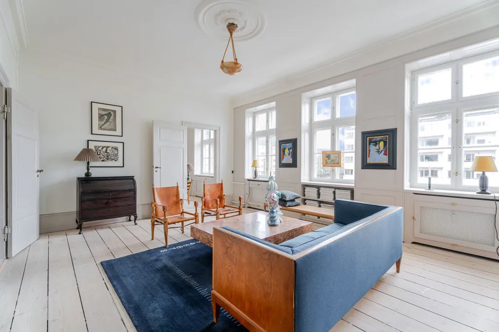 6-room apartment in København K
