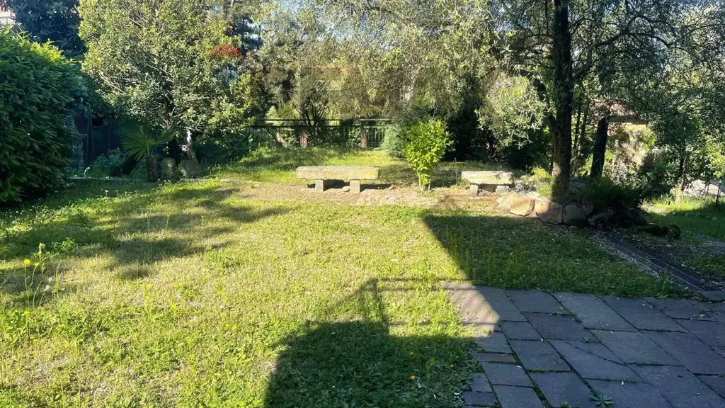 Aed - Villa with Lake View in Gavirate