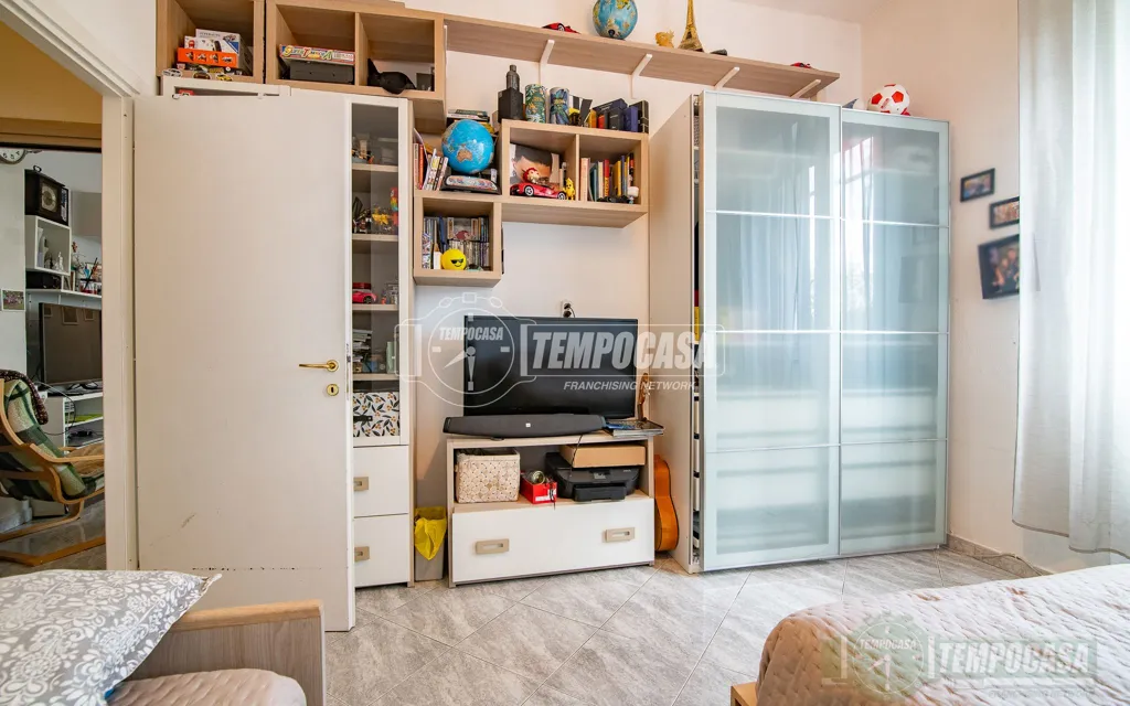 Chambres - Rustic-Style Flat with Central Heating in Sesto San Giovanni