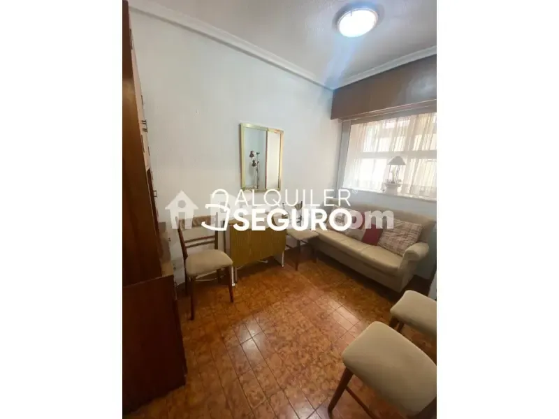 Elutuba - Ample Apartment with Terrace in Historic Centre