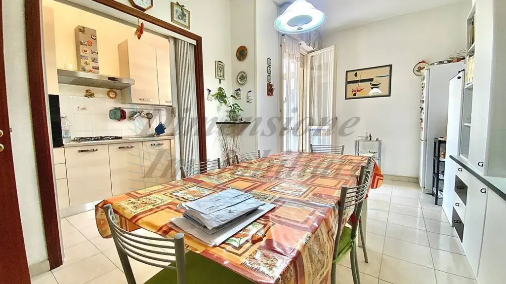 Salle à manger - Apartment with Sea View in Cecina