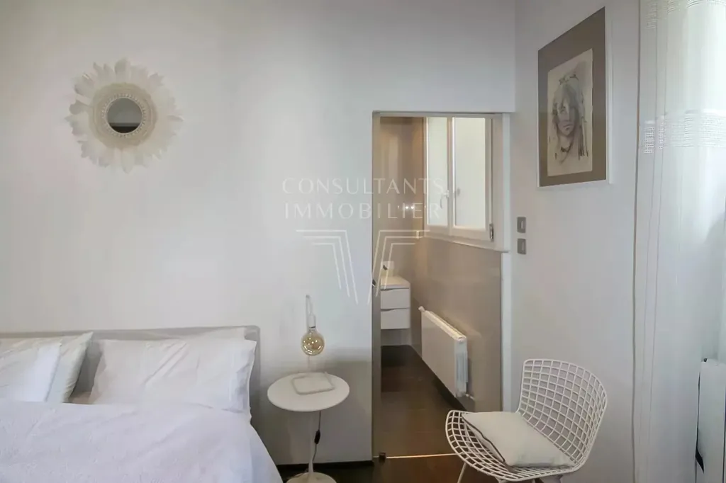 Chambres - Appartement de Deux Suites avec Jardin à Cimiez, Nice