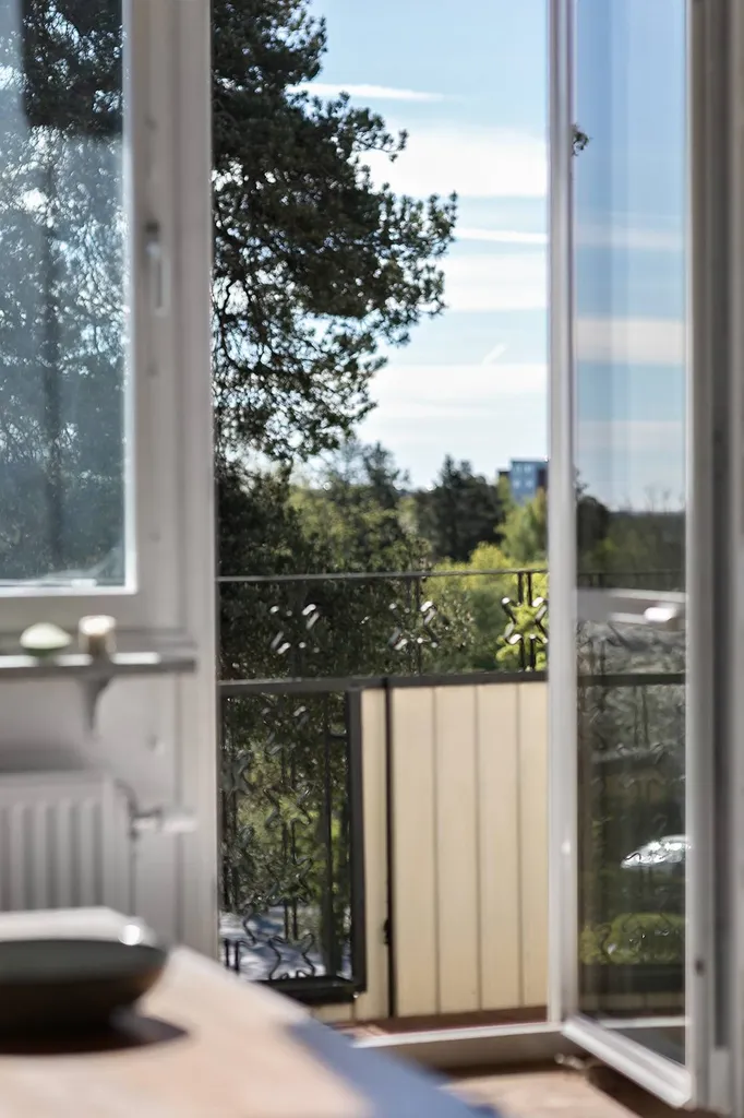 Balcony - Modern Flat with Balcony in Mariekäll