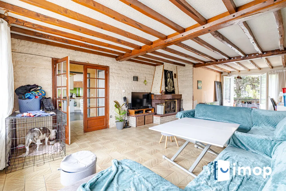 Soggiorno - House with Garden in Gagny