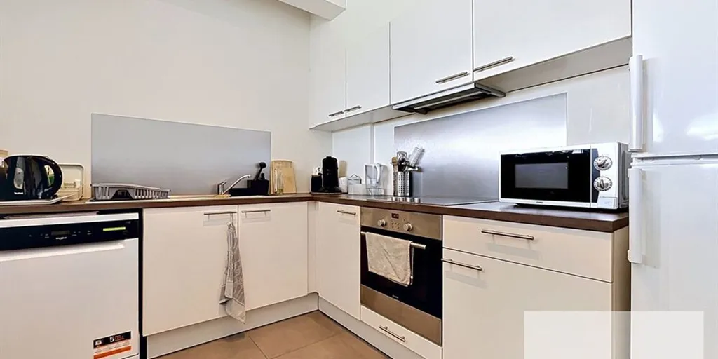 Cuisine - Appartement avec Terrasse L en Plein Vert à Anderlecht
