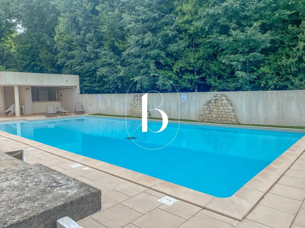 Piscina - Duplex Apartment with Terrace in Barjac