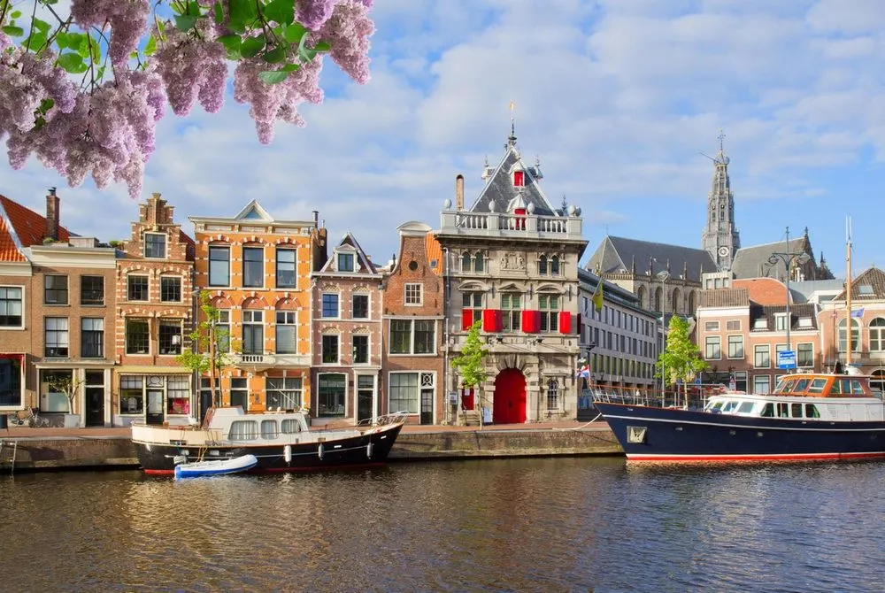 Exterior - Restored House with Courtyard in Haarlem's Historic District
