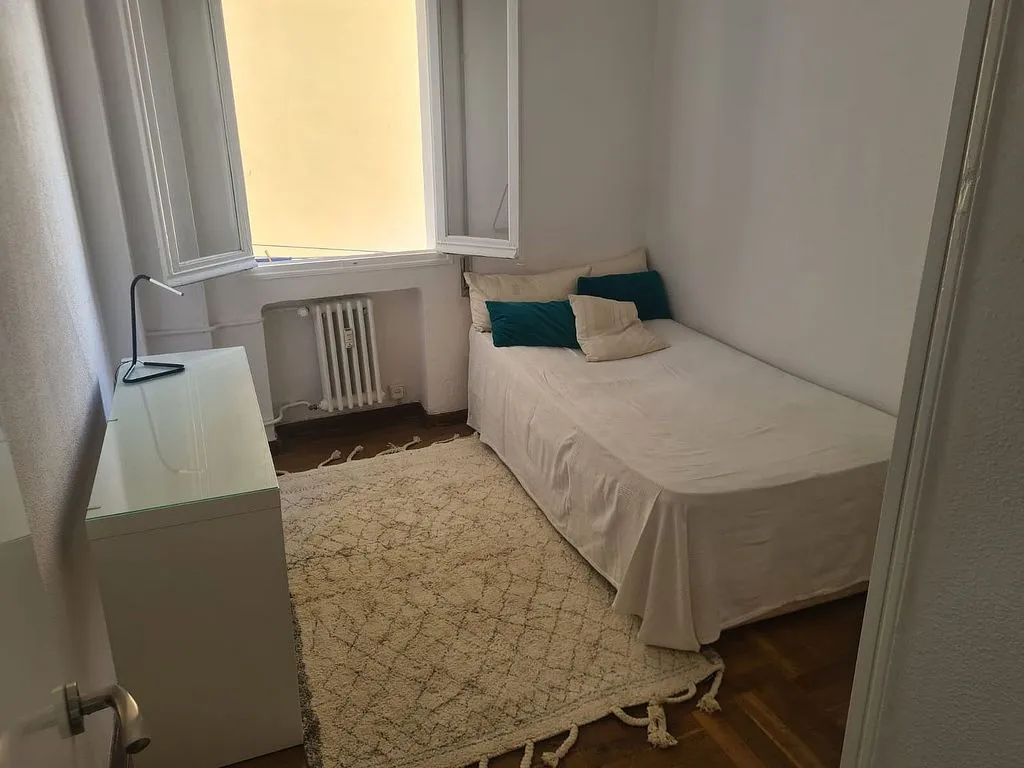 Magamistoad - Furnished Flat with Air Conditioning in Chamberí