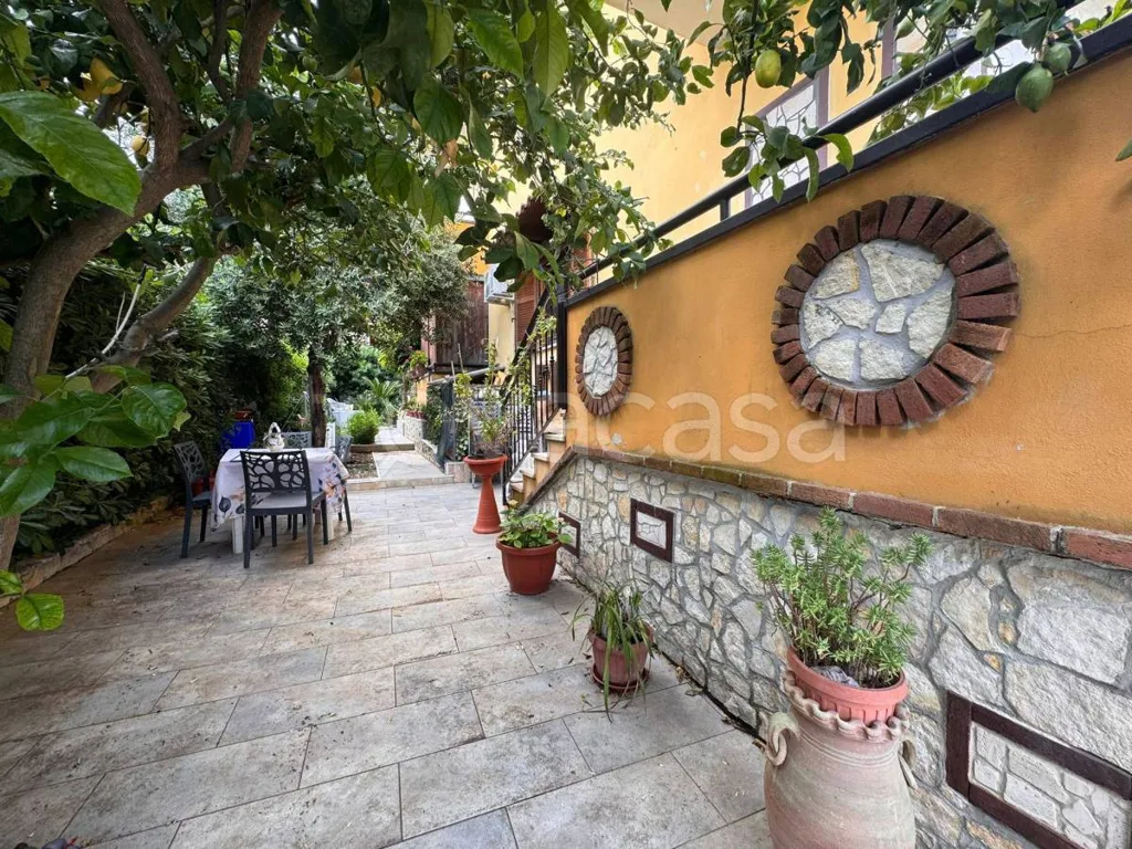 Jardin - Villa with Private Garden in Vitulazio